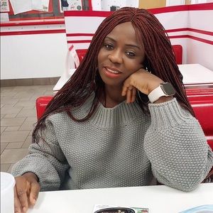 Meet your Posher, Catherine